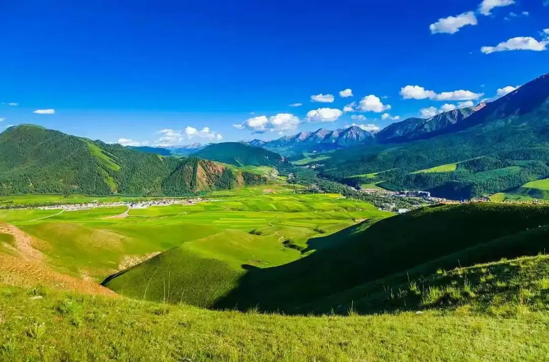 青海甘肃口碑地接社:毕业旅行实用攻略解析