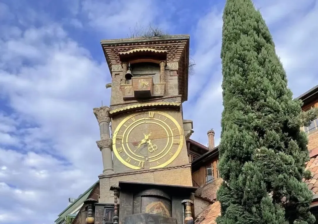 格鲁吉亚旅行指南:在历史的褶皱里,寻找新生的色彩