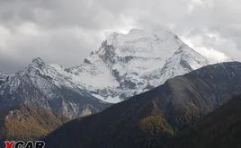 逃离城市计划:4-5月最适合自驾的X条线路,说走就走