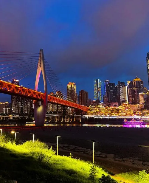 靠多次重庆旅行经验,整理出保姆级逛吃攻略