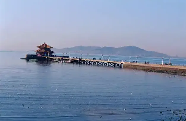 青岛第一地标——栈桥游玩攻略