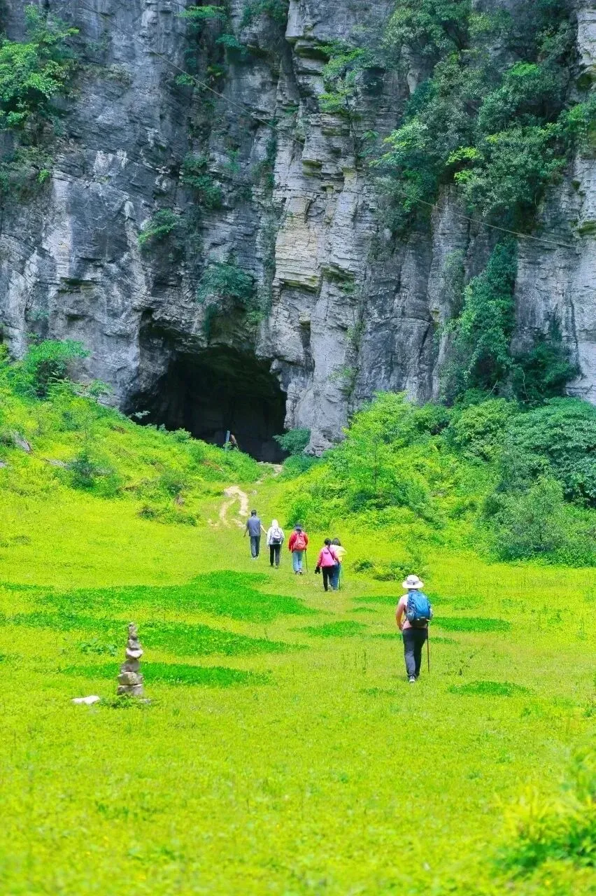 恩施旅游攻略,五一不想人挤人,强烈推荐带娃去恩施!