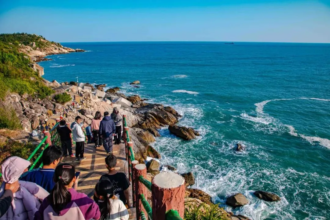 五一去双月湾海龟湾必看!交通管控全攻略和旅游服务热线都在这