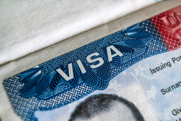 B1/B2签证全攻略:旅游、探亲、商务都能用