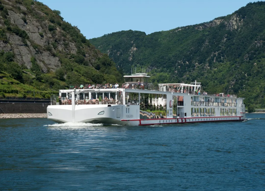 欧洲旅行攻略 | 选维京河轮,暑期省心游5国12城