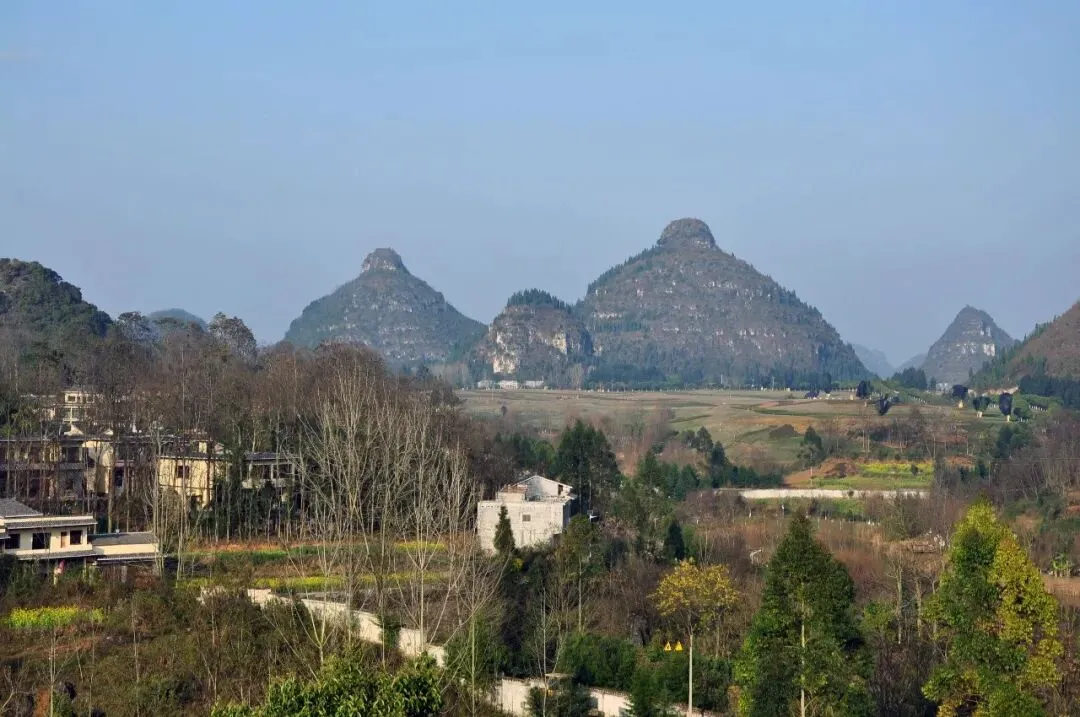 双乳峰游玩攻略