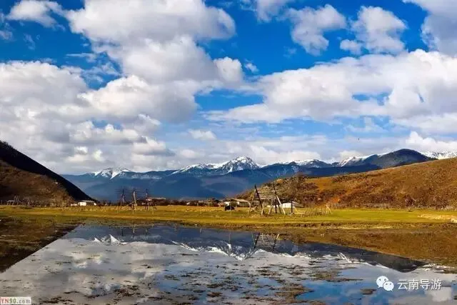 香格里拉旅游全攻略景点·线路·玩法·美食,带你走进“心中的日月”