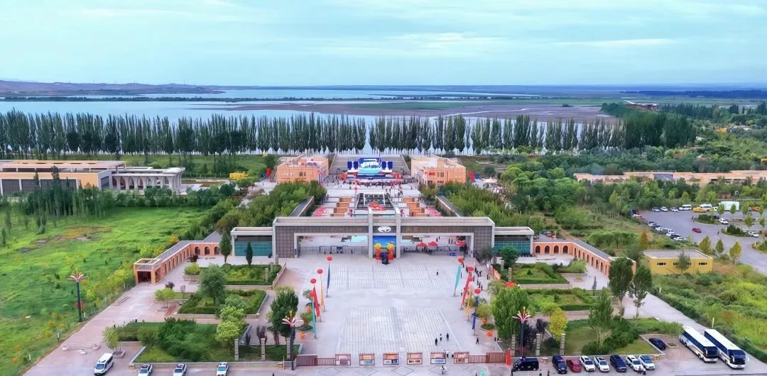 “五一”英吉沙点位游玩攻略|非遗 + 国学 + 高空绝技,福利直接冲!