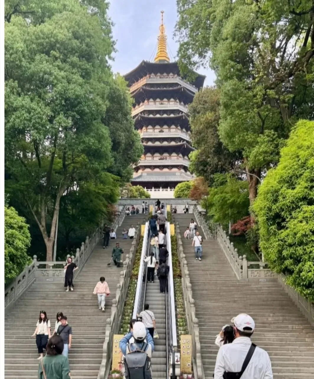 五一杭州/雷峰塔超全游玩攻略,登塔俯瞰西湖全景!