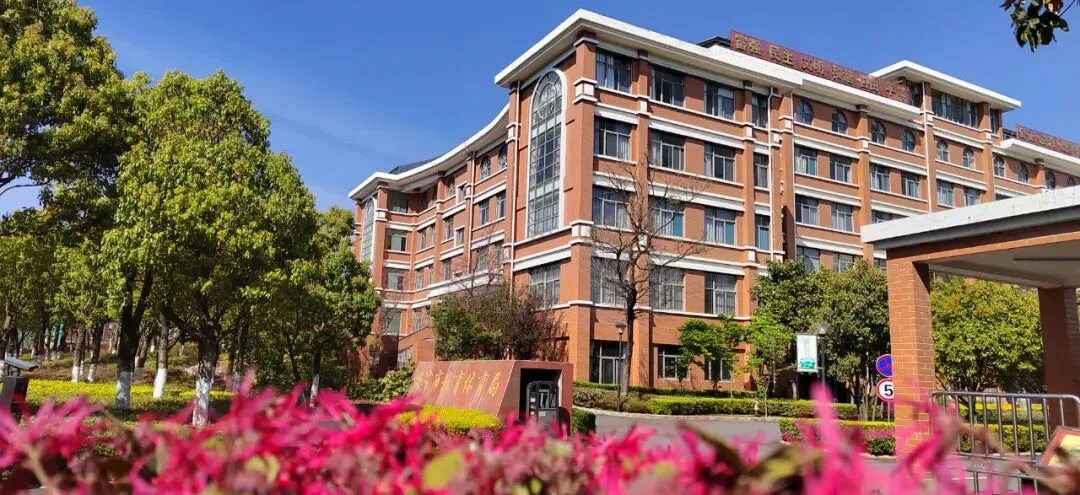 请安宁学子查收这份7天长假攻略|春假+五一学子游玩好去处!