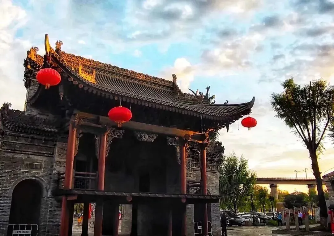 【清清黄河旅游带】五一赴平安,赴一场河湟春日之约!吃喝玩乐全,等你来打卡~