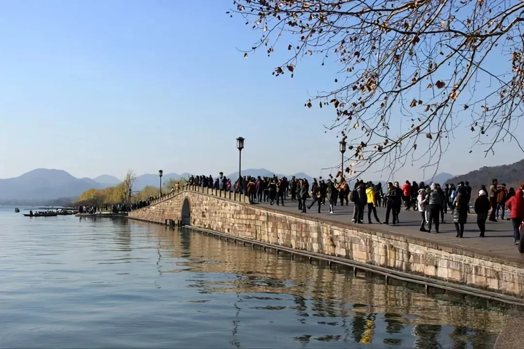 五一出游避坑指南:远离十大拥堵景点