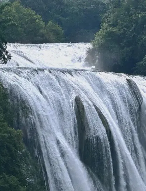 5-6 月去贵州,超全游玩攻略 + 天气穿搭指南
