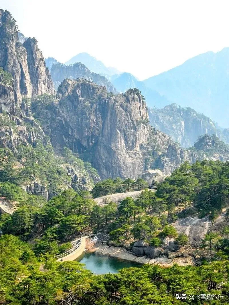 黄山超全旅行攻略|避开人潮,一键解锁云海、奇松、绝美日出!