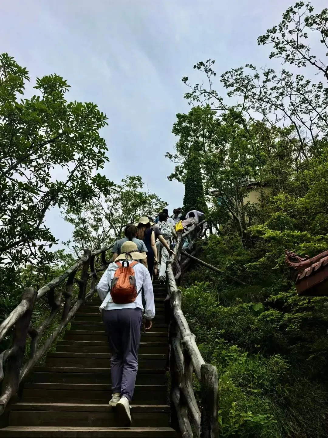 为了看李白同款瀑布,果断改了旅游方案