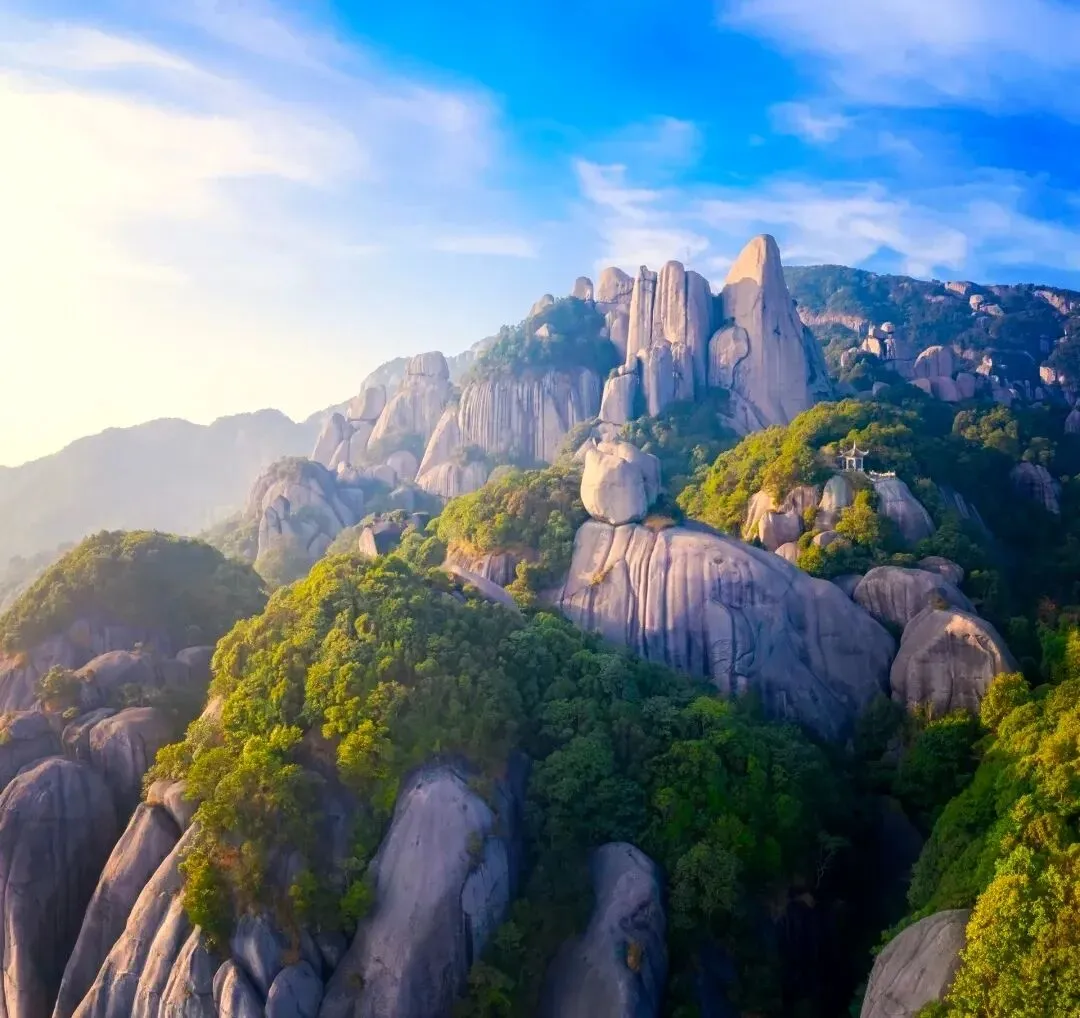 福建旅游必打卡!十大热门景点攻略,收藏出发不踩雷