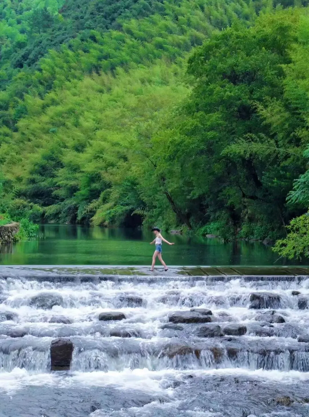 夏季旅游攻略 | 莫干山,均温24℃,绿野仙踪,江浙沪最顶级的避暑宝地!