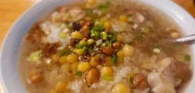 贵州美食旅游攻略!跟着本土旅行社,吃遍地道黔味,玩遍绝美山水