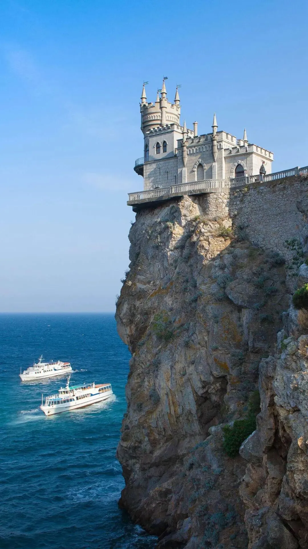 克里米亚燕子堡旅行攻略:悬崖上的黑海童话