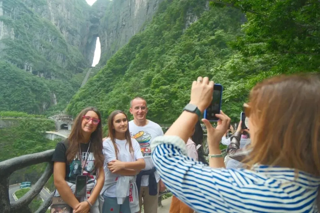 张家界旅游必去攻略,行程路线+景点+门票+攻略在这里