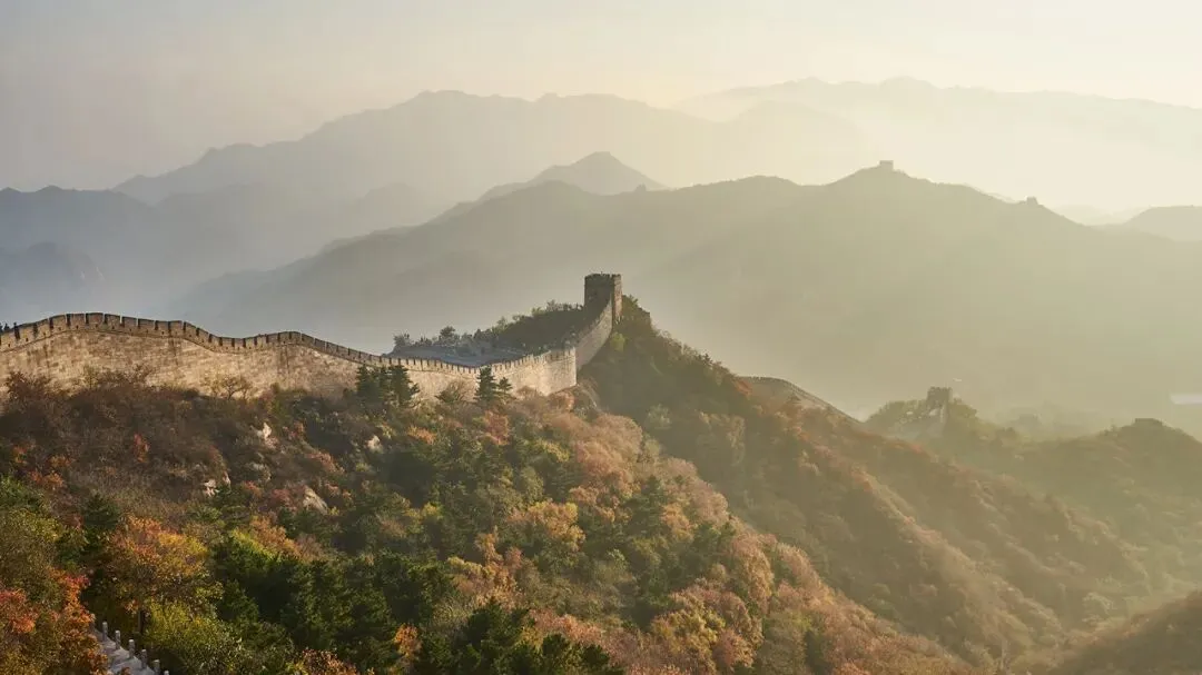 脱离书本的成长:高考后的阅世旅行指南