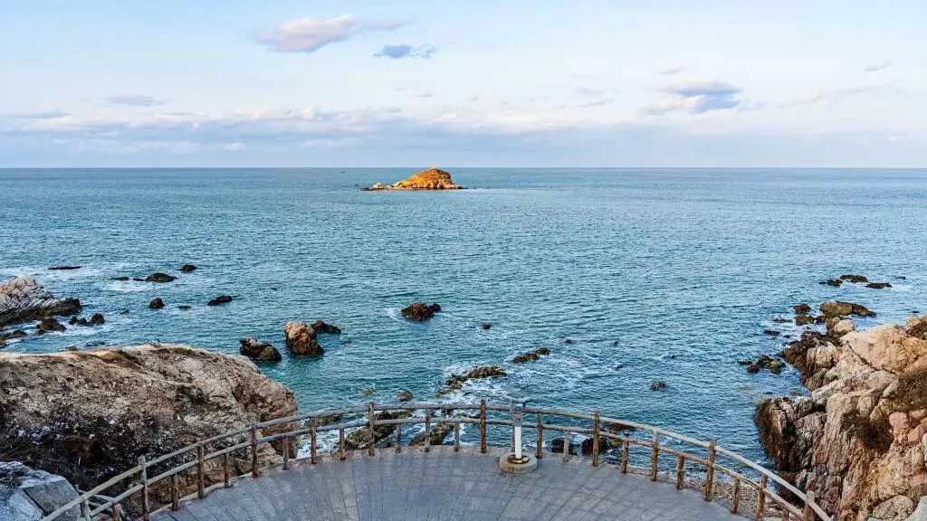 烟台养马岛旅游攻略