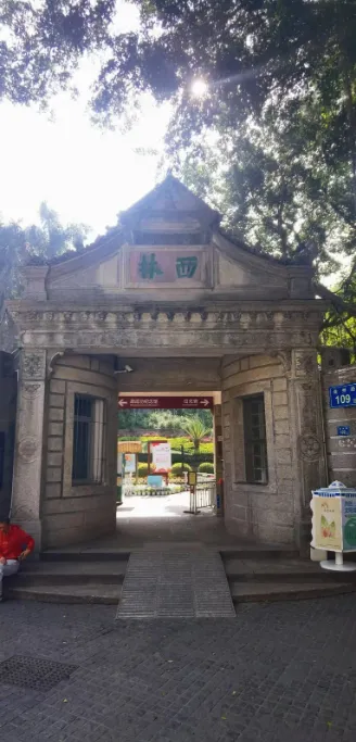 厦门淡季旅游攻略:避开人潮,解锁闽南烟火气的性价比玩法