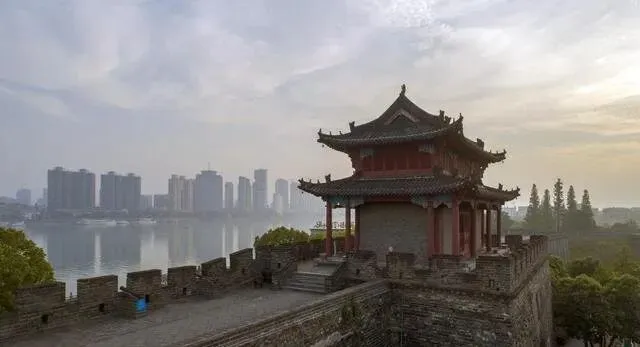 旅游攻略·襄阳 - 金庸笔下的侠义之城