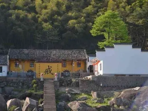 九华山旅游攻略:翠峰寺,藏在竹海里的华严大学