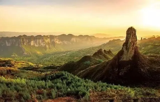 恩施 | 旅游攻略:夏天去哪避暑?这个“世界凉都”美到窒息!比张家界还震撼!