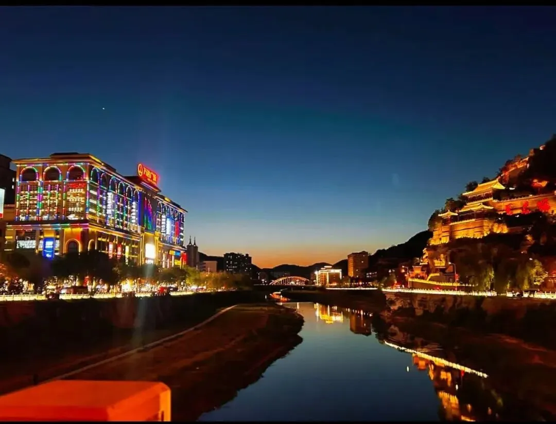 延安甘泉旅游全指南:6 大核心景点 + 官方门票信息,小众秘境一次打卡