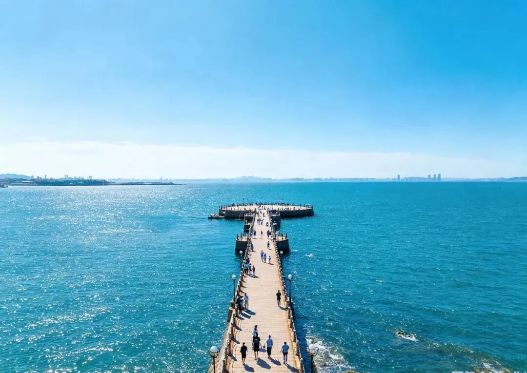 夏日宝藏旅行地|25℃青岛!山海、美食一站式游玩攻略