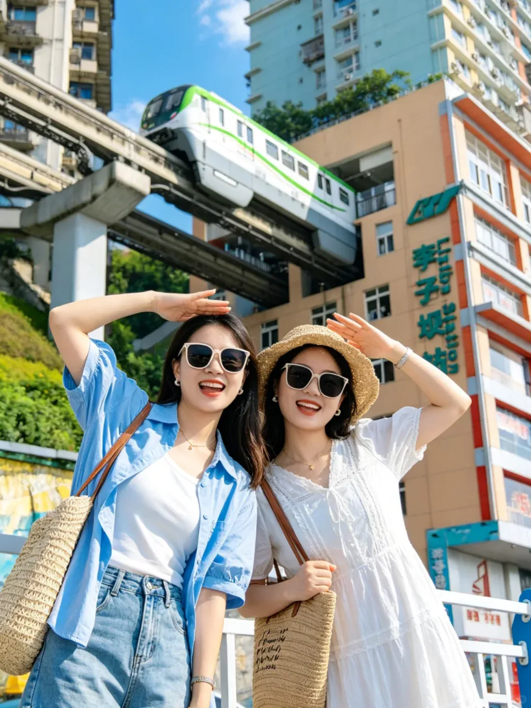 重庆含泪整理的游玩指南:景点+路线+避坑全公告栏,错过真的会后悔!