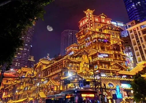 2026重庆封神旅游攻略!本地人私藏,网红小众全覆盖,照着玩不踩雷