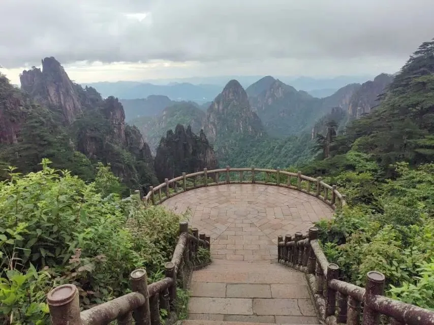 黄山游玩天气攻略
