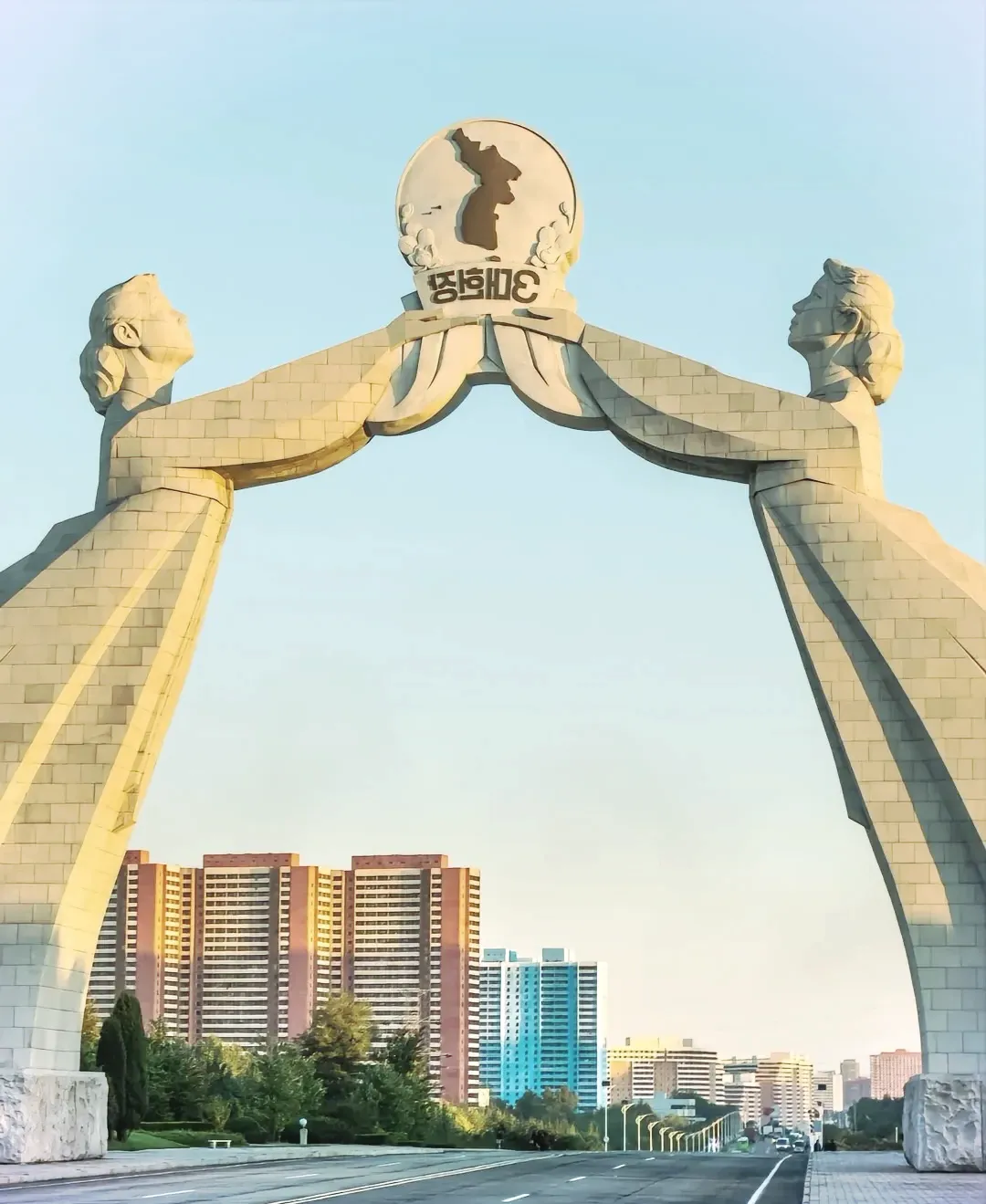 朝鲜旅游全攻略:解锁神秘国度的隐藏玩法与消费秘籍