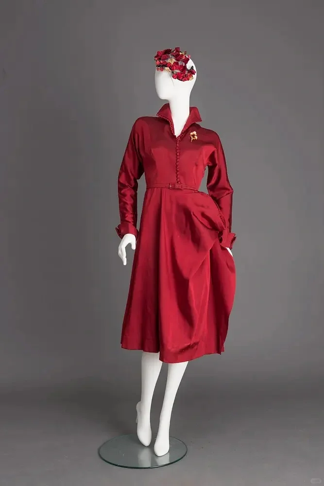 审美提升｜跟着电影学穿搭《女裁缝》