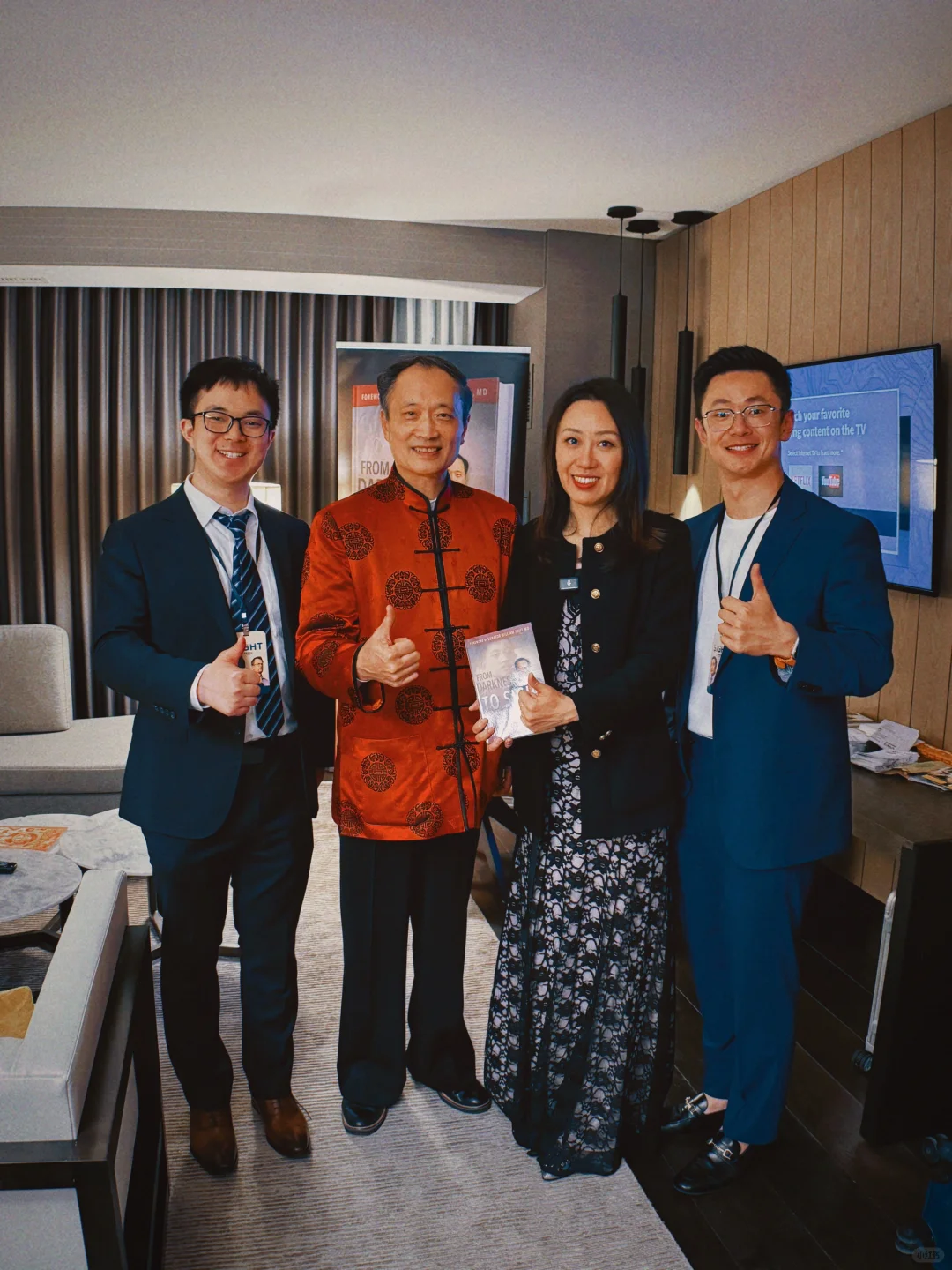 🇨🇦参加电影预映礼，多伦多出圈了