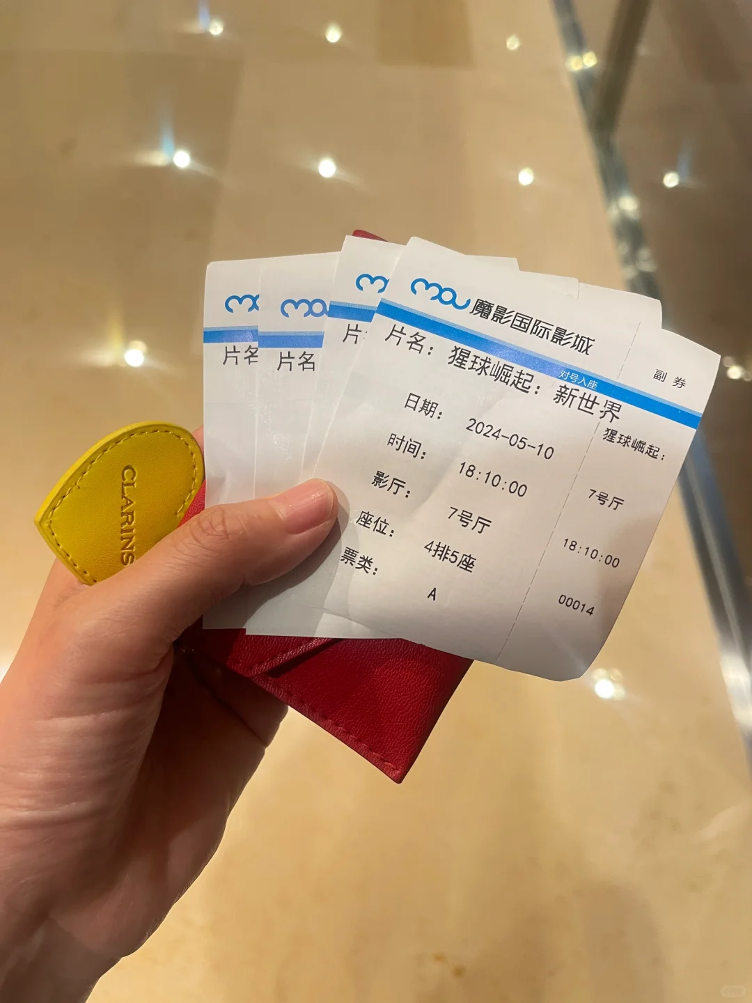 怕办卡的电影院倒闭，昨天看了猩球崛起新片