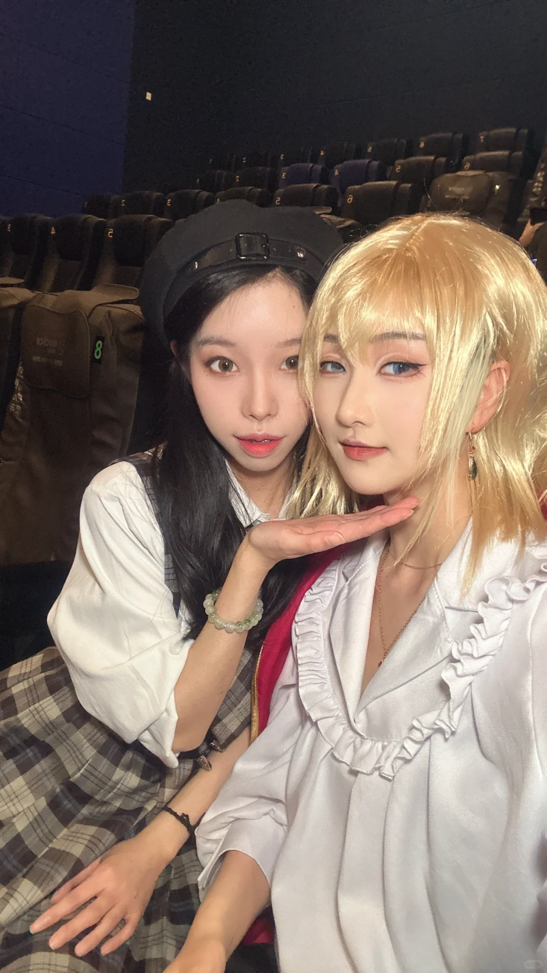 出哈尔看电影，童年的梦圆了