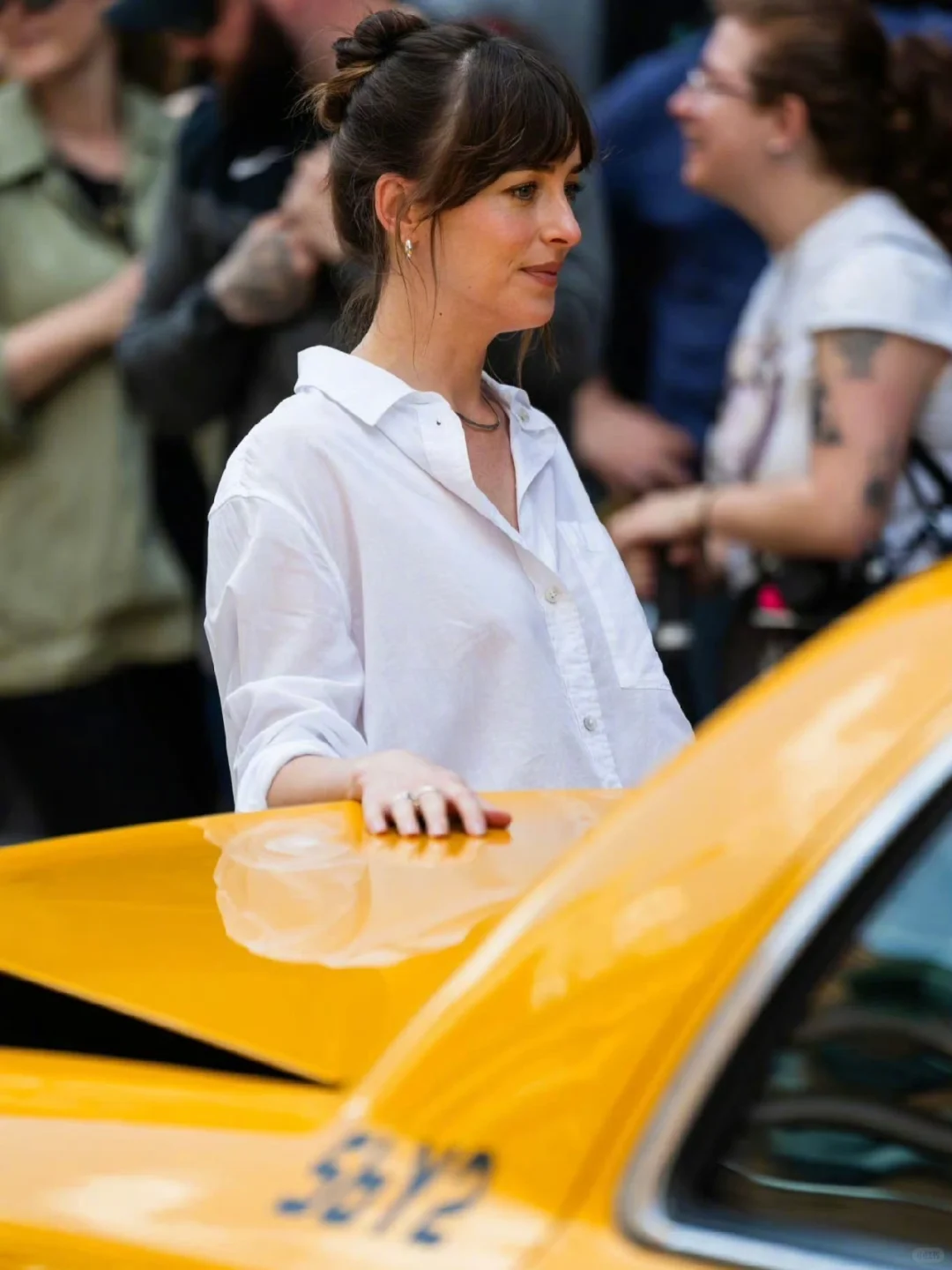 达妹纽约电影片场路透，氛围感的神