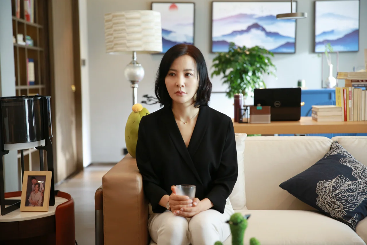 电影《泪光中的妈妈》上映 陶红演母爱深情