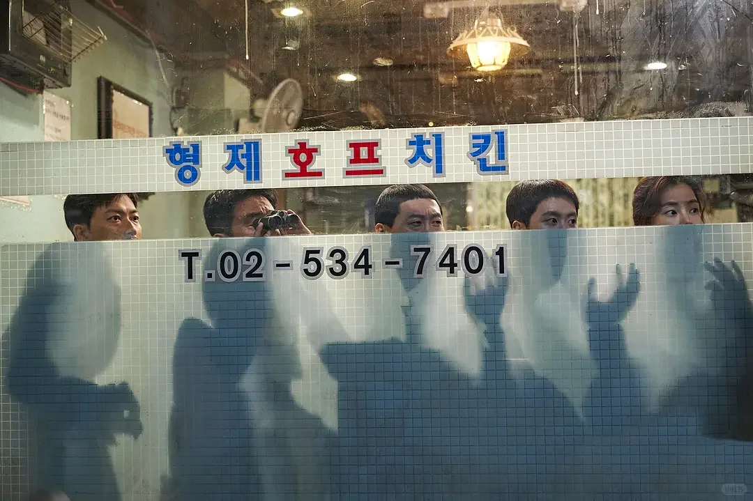 坐轮椅都要去看❗❗❗