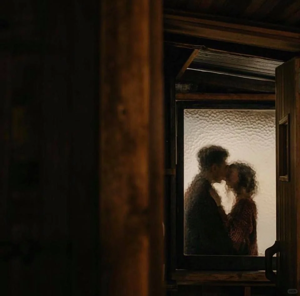 用胶片置身于电影世界