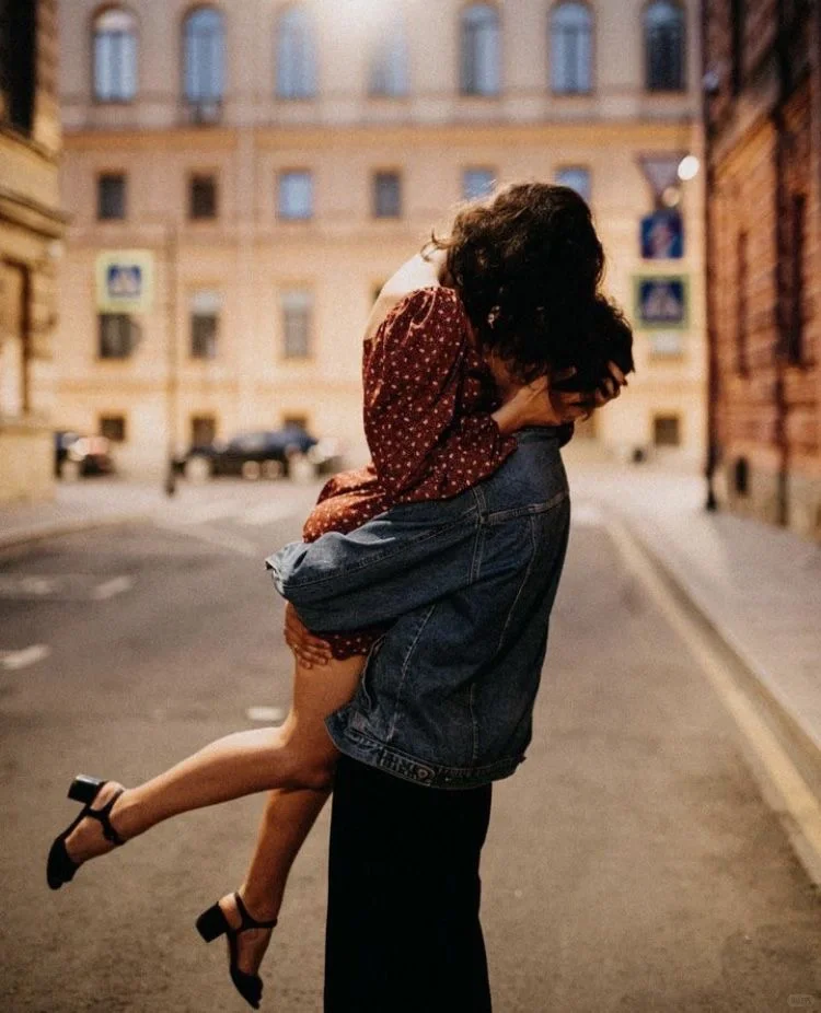 用胶片置身于电影世界