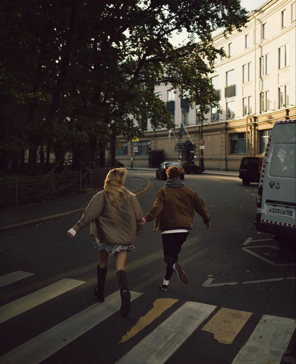 用胶片置身于电影世界