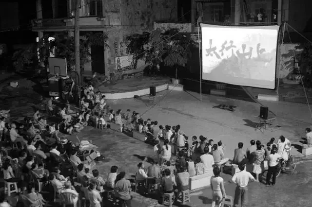 追忆那些年看电影的趣事