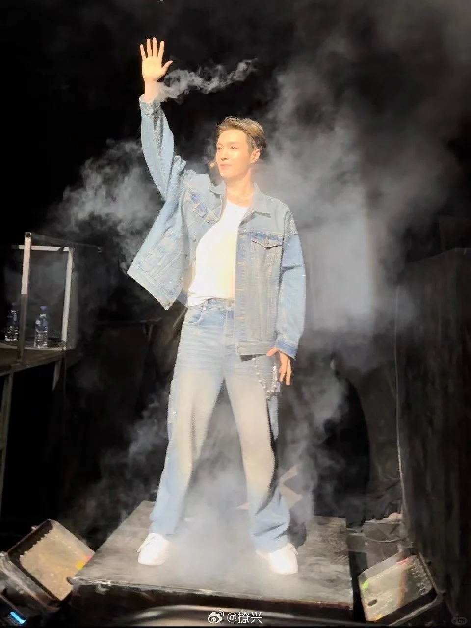 电影《传说》定档7.12号