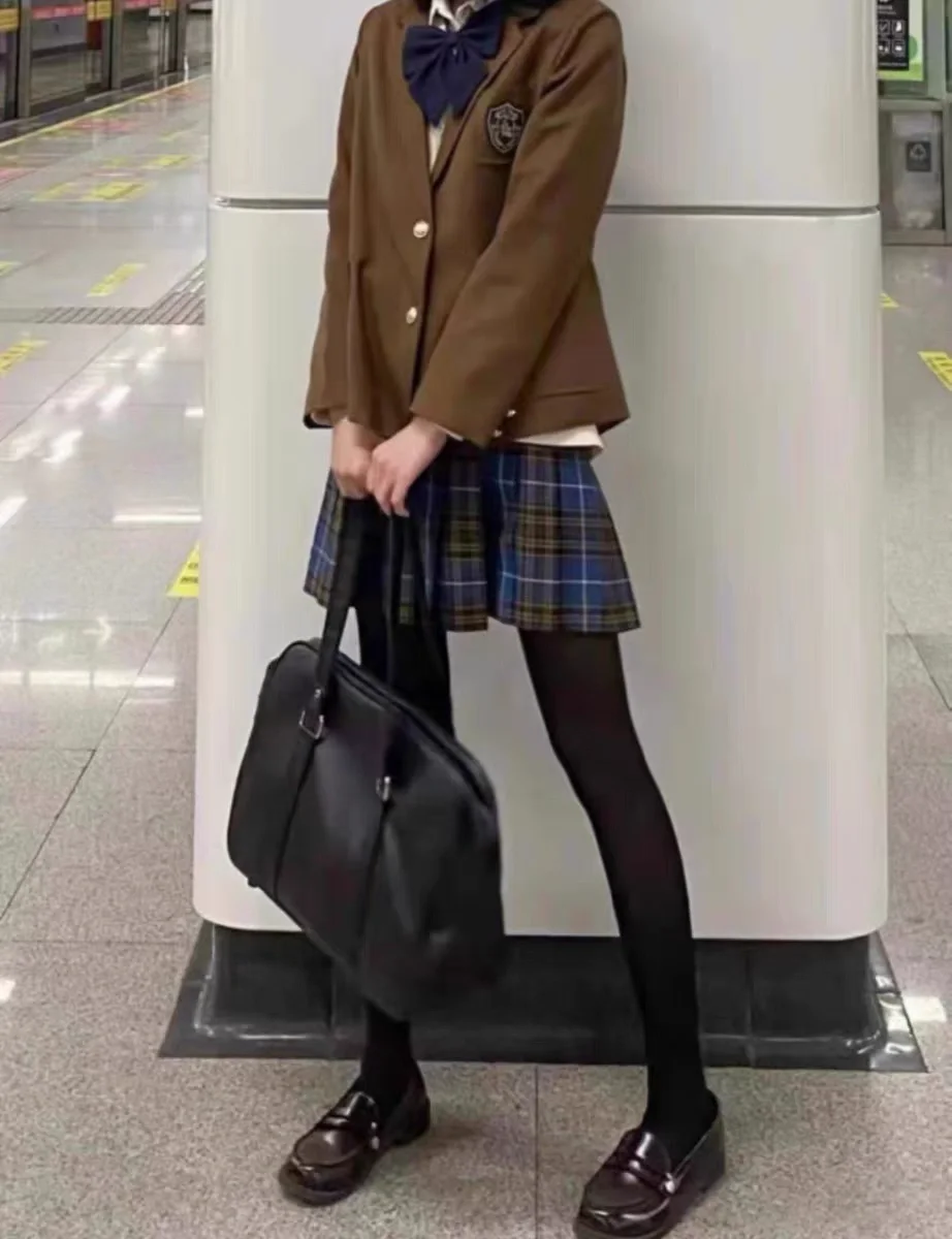 女生第一次穿丝袜的感受