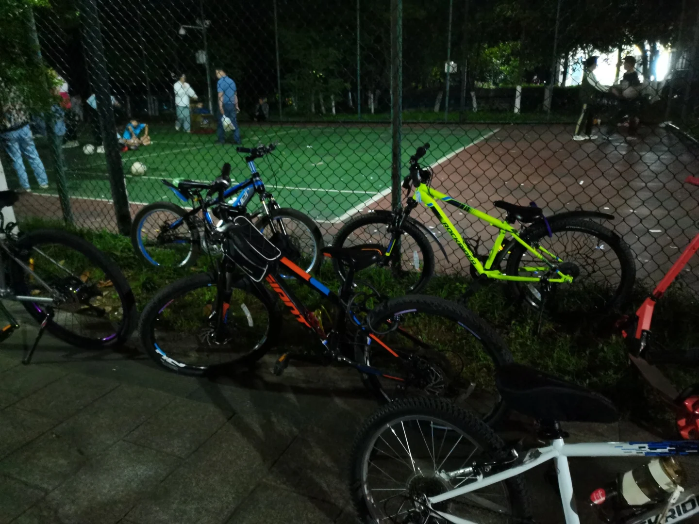 露天电影，是否也是你对美好童年的回忆？